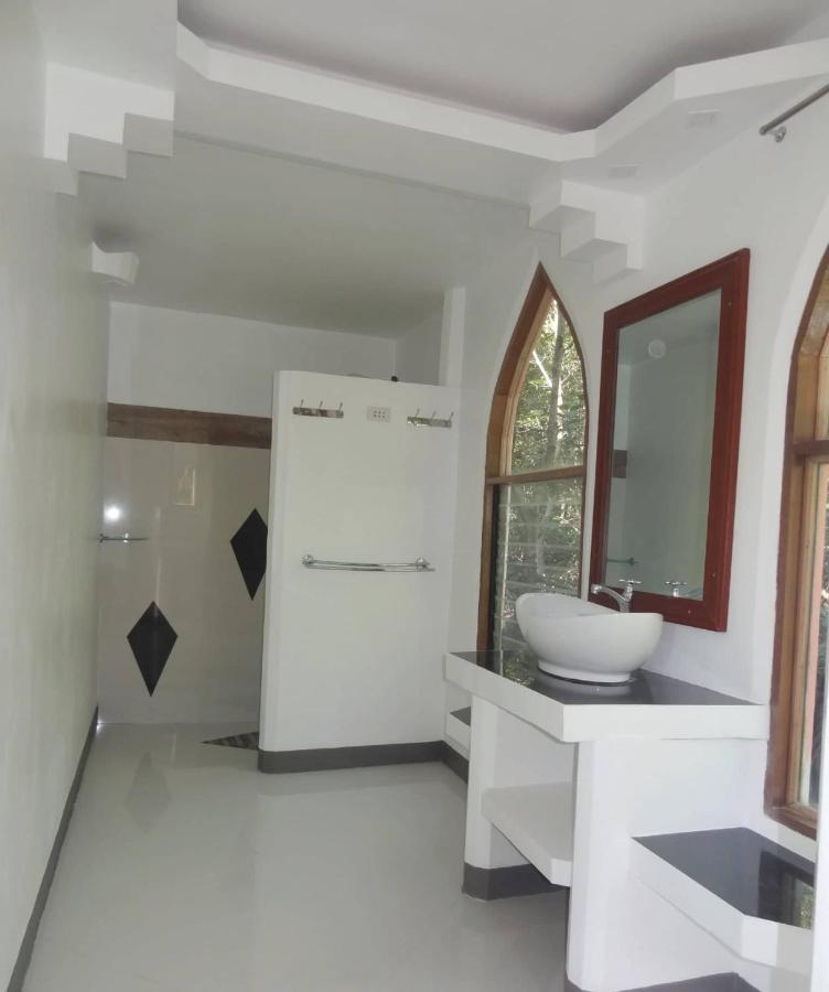 Franswa Inn El Nido Εξωτερικό φωτογραφία